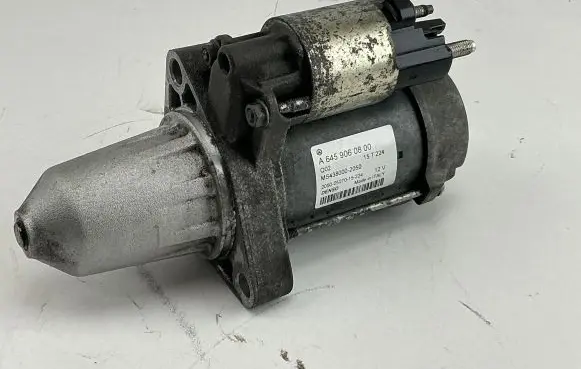 Mercedes-Benz A W176 Starter motor A6459060800 MS4380002050 2050050701