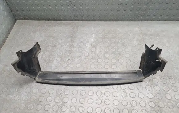 BMW X3 E83 Bottom radiator support slam panel 3401289