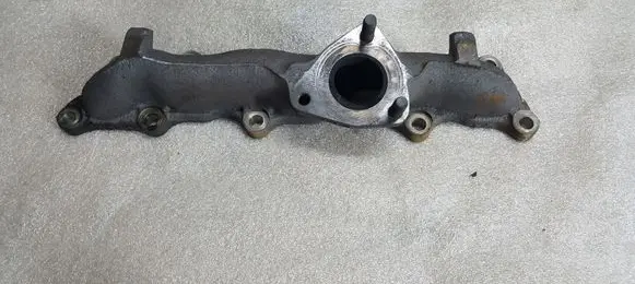 Honda CR-V Exhaust manifold