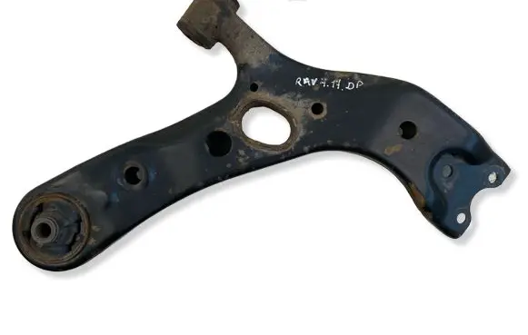 Toyota RAV 4 (XA40) Front lower control arm/wishbone 
