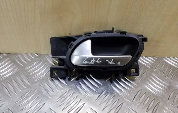 Peugeot 508 Rear door interior handle 9660525480 9685950377