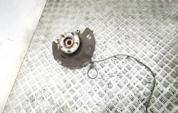 Hyundai Santa Fe Front wheel hub