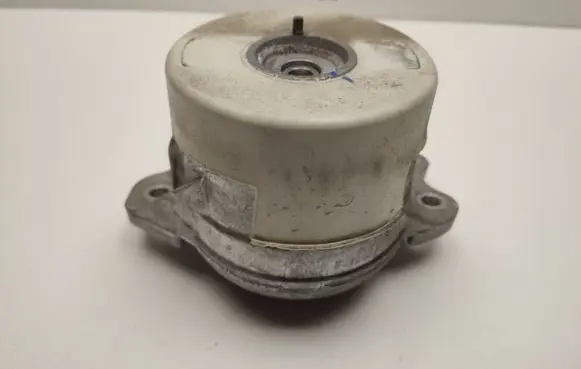 Mercedes-Benz EQC Engine mount bracket A2932400100