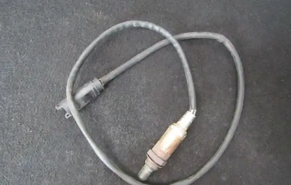BMW 5 E39 Lambda probe sensor 0258005109 11781433940.9