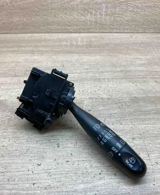 Toyota Yaris Verso Wiper turn signal indicator stalk/switch 173647