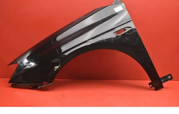 Chrysler Delta Fender 