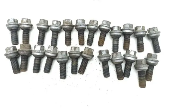 Mercedes-Benz Sprinter W906 Nuts/bolts 