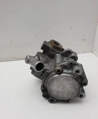 BMW 3 E46 Power steering pump 32416760036