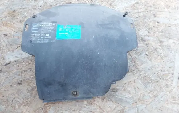 Mercedes-Benz A W168 Engine control unit box 1685400082