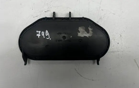Seat Alhambra (Mk1) Headlight/headlamp dust cover 1305239198