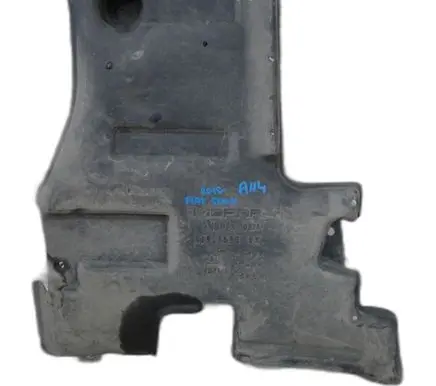 Fiat 500X Engine splash shield/under tray 