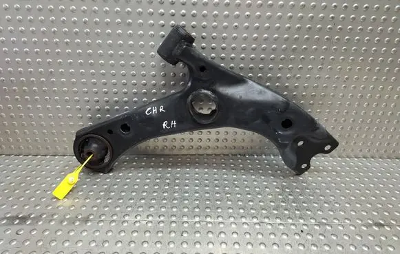 Toyota C-HR I Front control arm