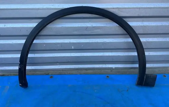 Audi Q5 SQ5 FY Front arch trim 80A853717J