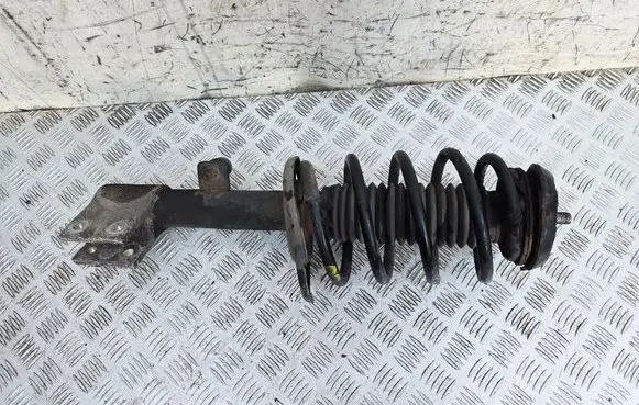 Peugeot 3008 I Front shock absorber with coil spring
