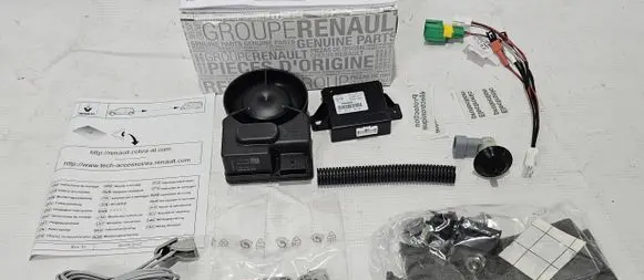 Renault Laguna III Alarm relay 7711424997