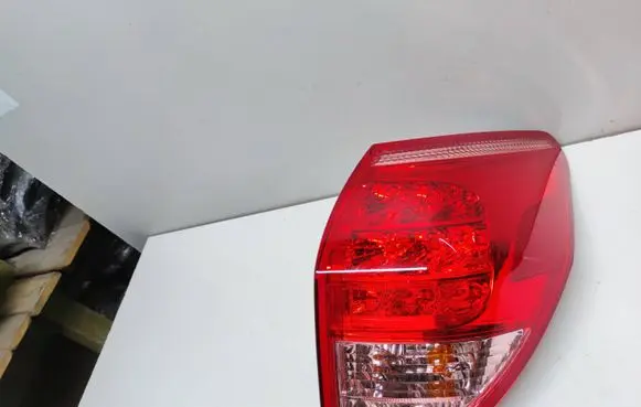 Toyota RAV 4 (XA30) Rear/tail lights