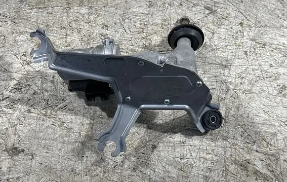 Toyota RAV 4 (XA50) Rear window wiper motor 8513042101