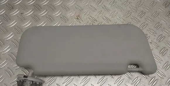 Toyota Yaris Sun visor