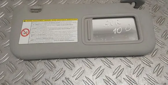 Sun visor