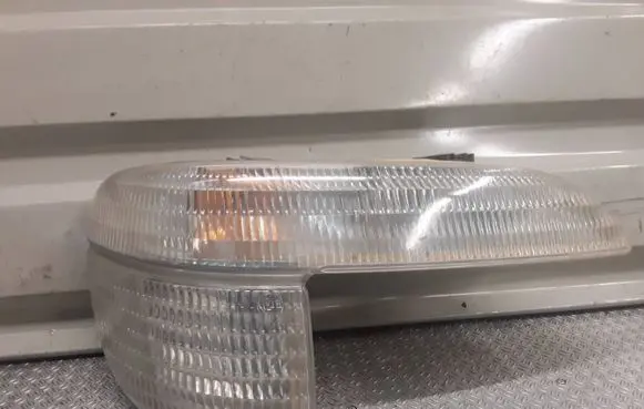 Ford Explorer Headlight/headlamp 