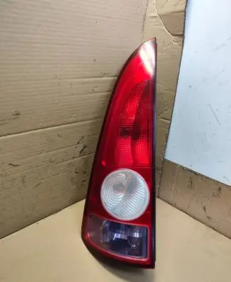 Renault Espace - Grand espace IV Rear/tail lights 8200027153