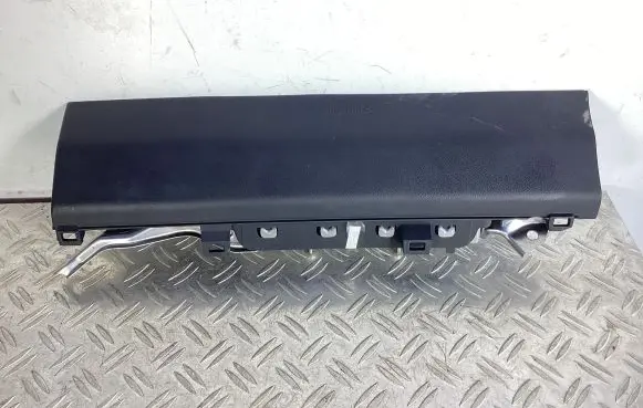 Knee airbag