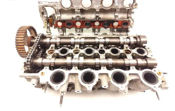Ford Kuga I Engine head 9688418110 9682446510