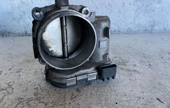 Chrysler Town & Country V Throttle valve 05184349AC 0280750570