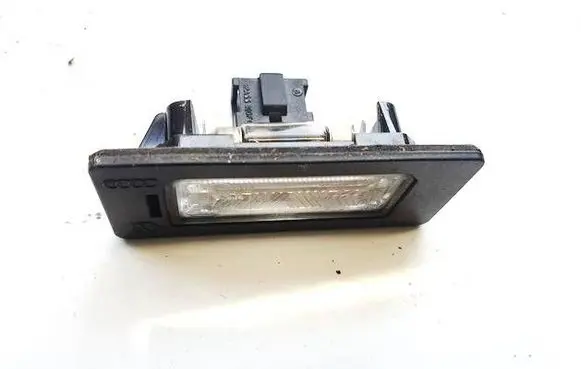 Audi TT TTS Mk2 Number plate light 8t0943021