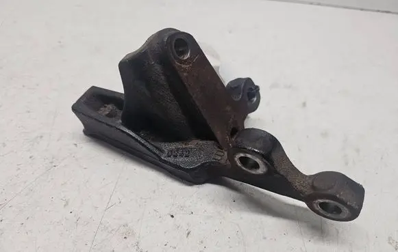 Citroen C4 I Picasso Engine mounting bracket 9657267780