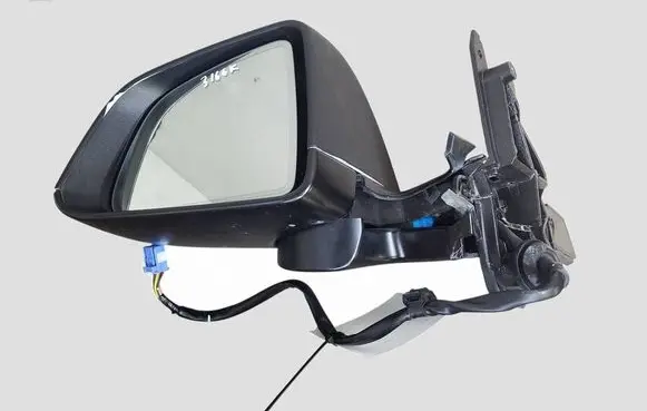 Tesla Model Y Front door electric wing mirror 8202106
