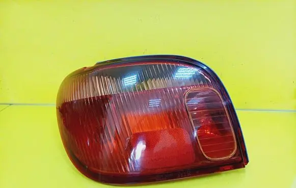 Toyota Yaris Rear/tail lights