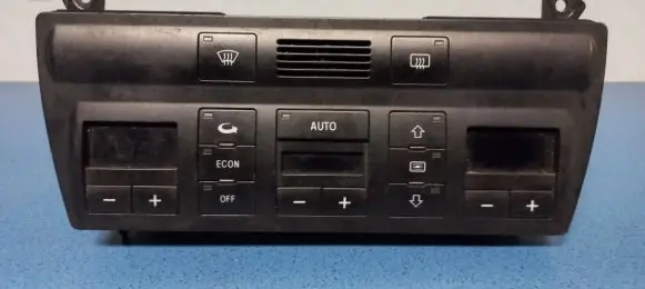Audi A6 S6 C5 4B Climate control unit 4B0820043P