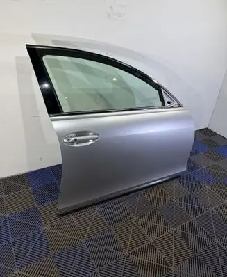 Lexus GS 300 350 430 450H Front door 