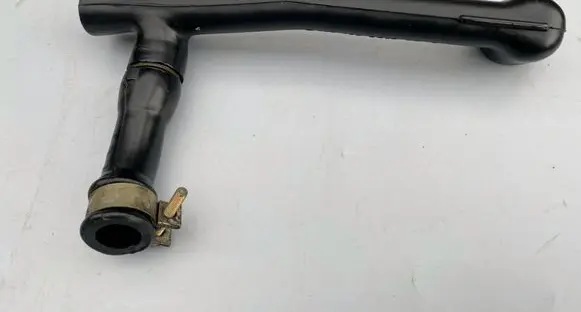 Mercedes-Benz W123 Breather hose/pipe 1020941382 1020941282