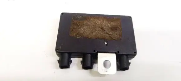 Rover 75 Antenna control unit XUE100001 APR654