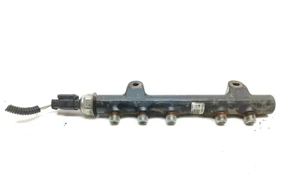 Citroen DS5 Fuel main line pipe 9684753080 R914472 1203210891