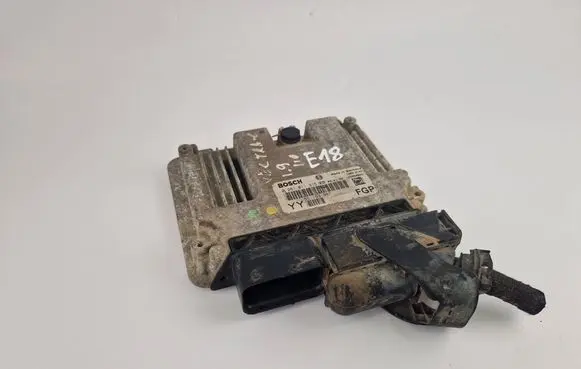 Opel Signum Engine control unit/module 55193967 0281011915
