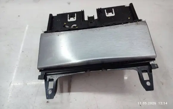 Mercedes-Benz C W204 Ashtray (front) A2046800179