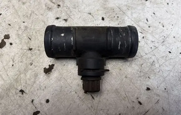 Volkswagen Sharan Coolant temperature sensor 023121174