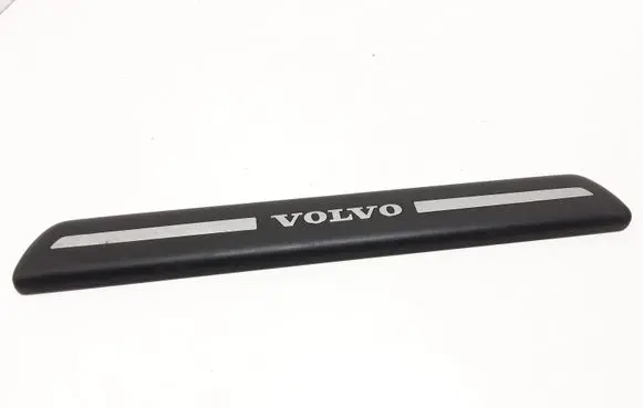 Volvo V50 Front sill trim cover 08622671