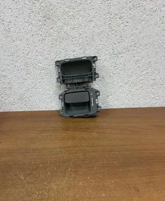 Volkswagen Crafter Other interior part A906760061 E3304