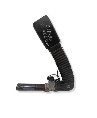 BMW 3 E46 Front seatbelt buckle 8257788