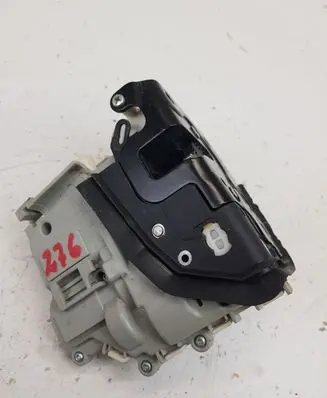 Audi A3 S3 8P Front door lock JA68X2837016B