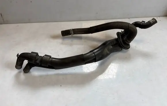 Audi Q7 4M Engine coolant pipe/hose 4M0819372BR 4M0265372C