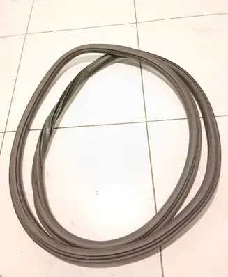 Audi A4 S4 B9 Front door rubber seal 8W0831721B