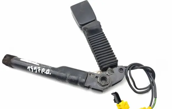 Mercedes-Benz ML W164 Front seatbelt buckle A2518600469