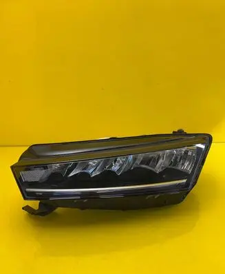 Skoda Octavia Mk4 Headlight/headlamp 5E4941015