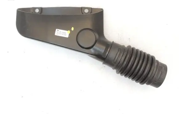 Mitsubishi Outlander Air intake duct part 1505A661