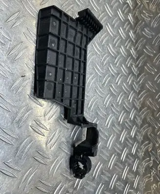 Citroen C4 II Picasso Engine control unit holder 9808174680